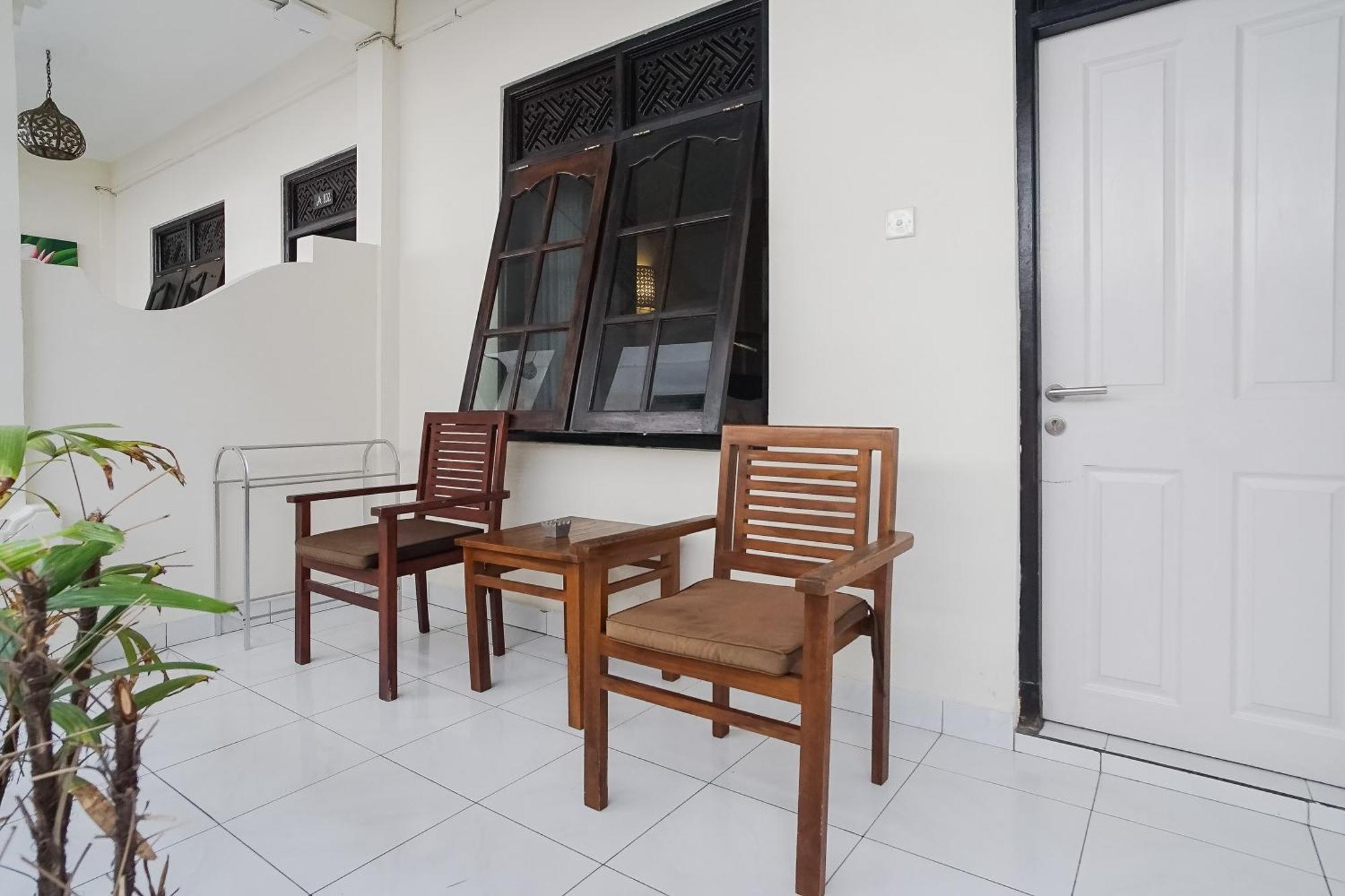 City Garden Bali Dwipa Hotel, Kuta Kuta Lombok Exterior foto