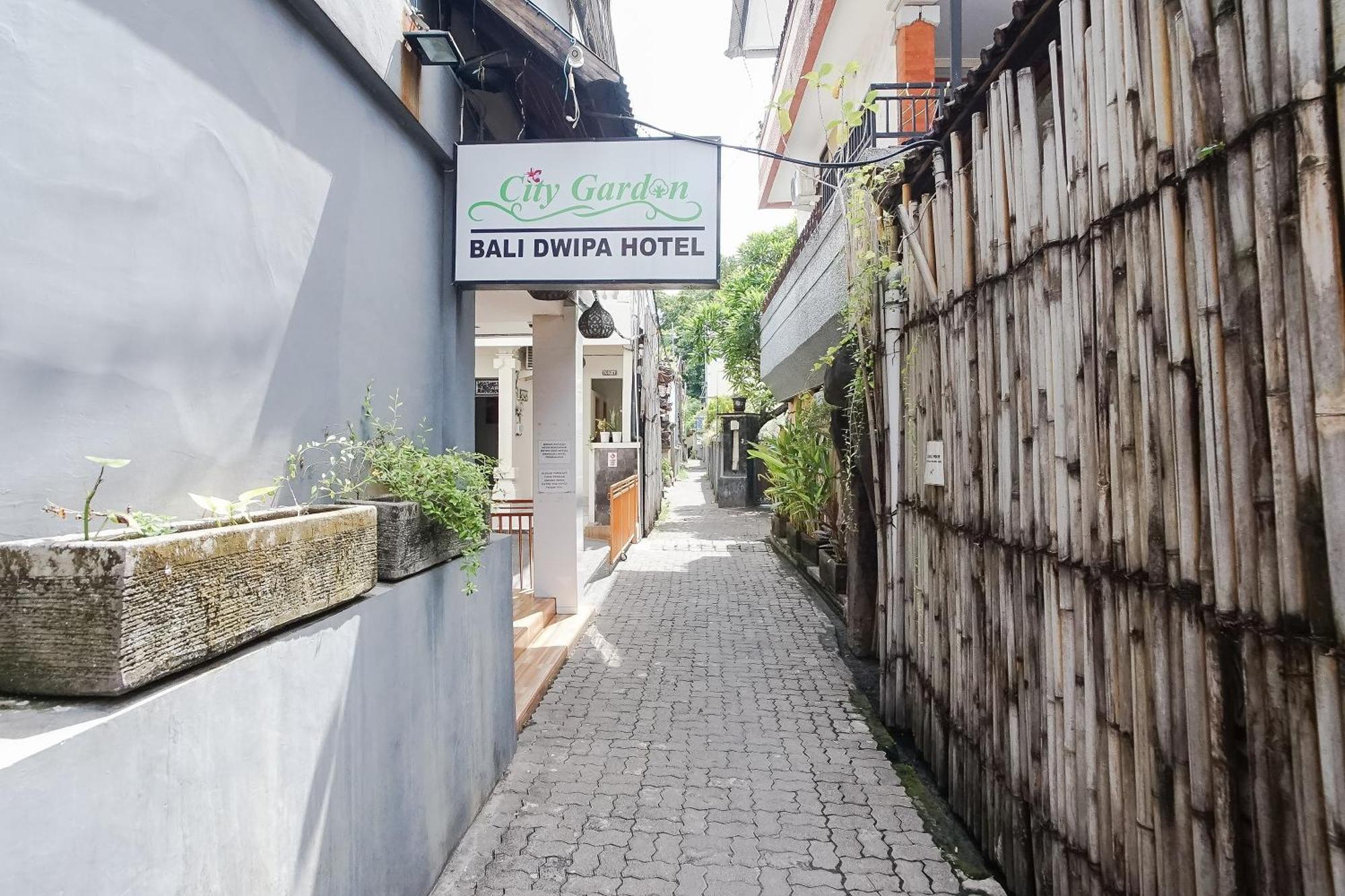 City Garden Bali Dwipa Hotel, Kuta Kuta Lombok Exterior foto
